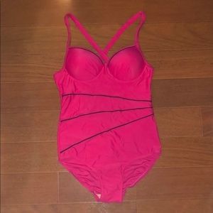 New Women’s Hot Pink & Black One Piece Swimsuit